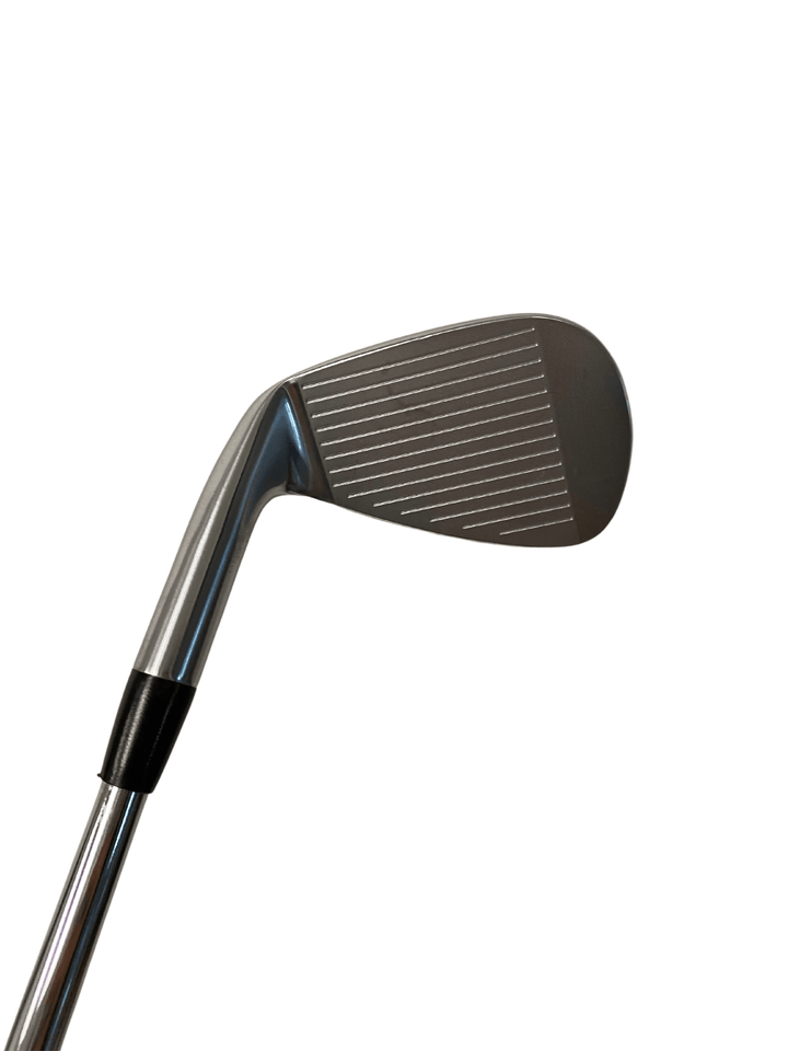 TaylorMade P730 #9 Iron, Steel Dynamic Gold Tour Issue X100 X